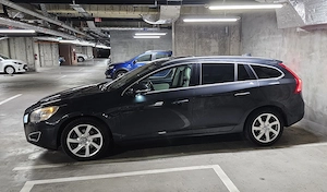 Volvo V60 Summum 2.0 D3 - Motor 5 cilindri - imagine 3