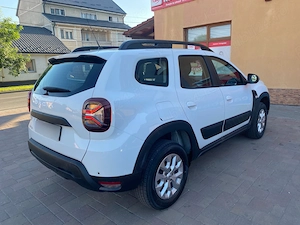 Duster 2023 unic proprietar  - imagine 4
