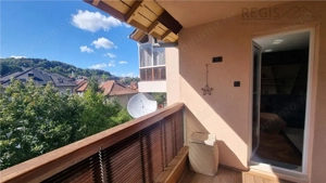 Apartament de trei camere zona Centrul Istoric   Brasovechi - imagine 3