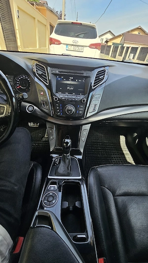 Hyundai i40 Facelift 1.7 CRDI 141CP  Aitomat 7+1 Ventilatie Navigatie 2026 Camere - imagine 10