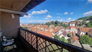 Apartament de trei camere zona Centrul Istoric   Brasovechi - imagine 2