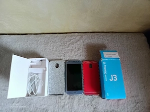 Vând Samsung Galaxy J3 2017   SM-J330F DS, 16GB, Dual SIM, Silver - imagine 2