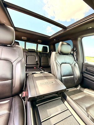*Vand Dodge Ram 1500-Limited Night Edition-2021* - imagine 9