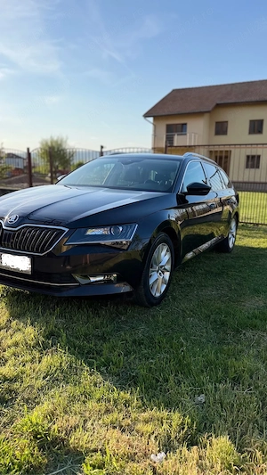 Skoda Superb 2.0 diesel DSG  - imagine 3