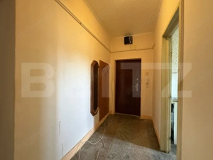 APARTAMENT CU 3 CAMERE , ZONA SEMICENTRALA - imagine 8