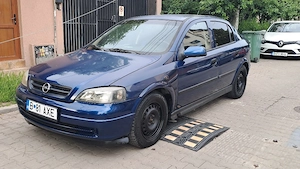 Opel astra 2008 Motorizare 1.4 plus GPL model cu aer condiționat ofer fiscal  - imagine 2