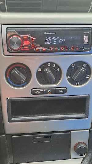 Opel astra 2008 Motorizare 1.4 plus GPL model cu aer condiționat ofer fiscal  - imagine 7