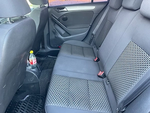 Volkswagen Golf 6 impecabil fara defete  - imagine 8