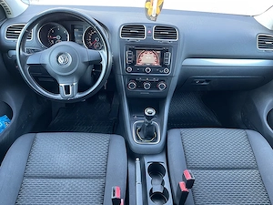Volkswagen Golf 6 impecabil fara defete  - imagine 7