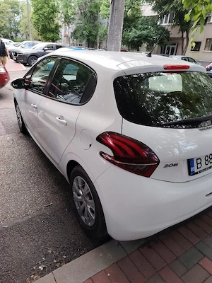 Peugeot 208, 67000 km - imagine 3