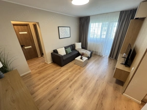 Apartament 2 camere Renovat Total zona City Park cu Centrala - imagine 2