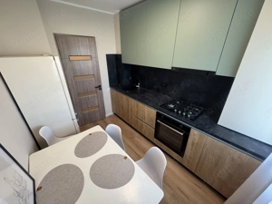 Apartament 2 camere Renovat Total zona City Park cu Centrala - imagine 5