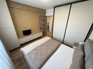 Apartament 2 camere Renovat Total zona City Park cu Centrala - imagine 3
