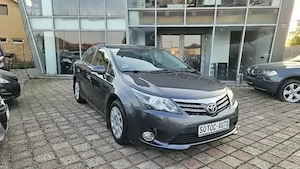 Toyota Avensis 2.0 Diesel Facelift - imagine 8