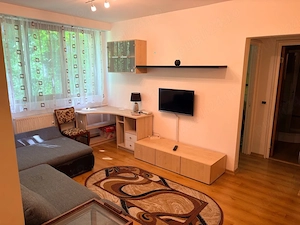 inchiriez apartament 3 camere