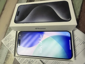 Vand Iphone 15 Pro Max