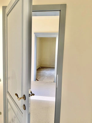 Proprietar, închiriez apartament ultracentral renovat complet, 3 camere (80mp) - imagine 4