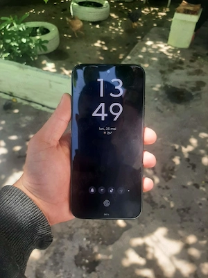 Vând sau schimb: Motorola g77