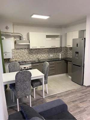 Închiriez apartament duplex-zona Coresi - imagine 5