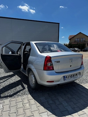 vând dacia logan  - imagine 4