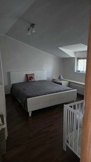 Apartament 3 camere la mansardă de închiriat   disponibil imediat - imagine 4