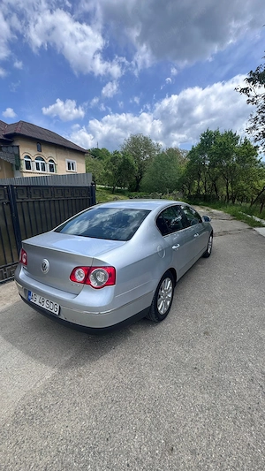 Vand VW Passat B6 2.0 TDI - imagine 2