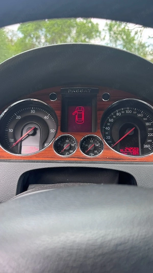 Vand VW Passat B6 2.0 TDI - imagine 7