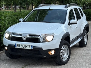 Dacia DUSTER 4x4 an 2013 -1.5 Diesel-EURO 5-Dotari PLUS-Model DRUMURI GRELE