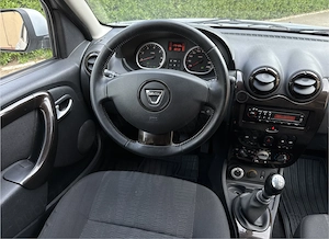 Dacia DUSTER 4x4 an 2013 -1.5 Diesel-EURO 5-Dotari PLUS-Model DRUMURI GRELE - imagine 6
