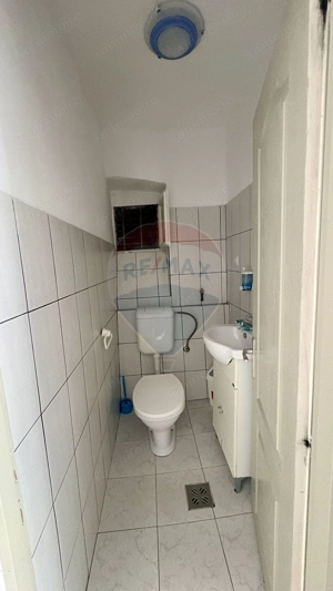 Spațiu comercial de 35mp de închiriat în zona Central - imagine 8