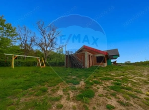 Casă cu 4 camere de vânzare/ localitatea Mara - imagine 7