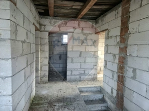 Casă / Vilă cu 7 camere de vânzare - imagine 5