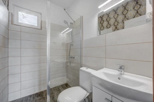 Provita de Sus, Prahova, Casa renovata, Comision 0 % - imagine 16