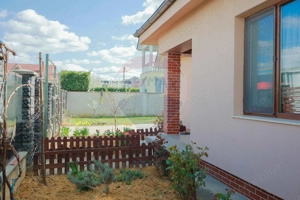 De vânzare casă cu 3 camere, teren 486 mp, în Sânmartin - imagine 2