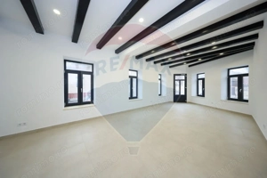 Constructie comerciala P+2 funcțiuni mixte - str. Iuliu Maniu - imagine 6