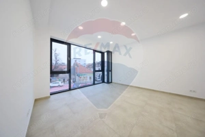 Constructie comerciala P+2 funcțiuni mixte - str. Iuliu Maniu - imagine 13