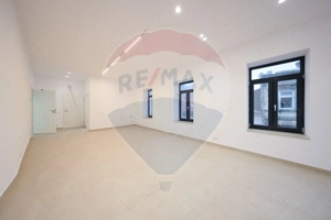 Constructie comerciala P+2 funcțiuni mixte - str. Iuliu Maniu - imagine 16