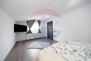 2 case la pret de 1 - imagine 14