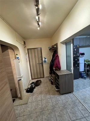 Apartament 4 camere Hol H Bld. Brancoveanu, - imagine 5