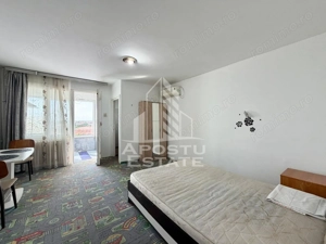 Apartament cu o camera de vanzare, zona Circumvalatiunii, Timisoara