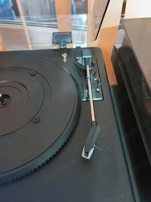 Teac LP R500 combina muzicala