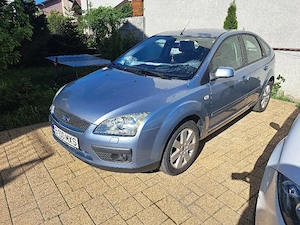 Vand Focus mk2 2004 Ghia 2.0 145CP
