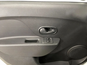 Dacia Logan - imagine 16