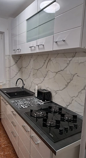Inchiriez apartament 2camere Sinaia - imagine 3
