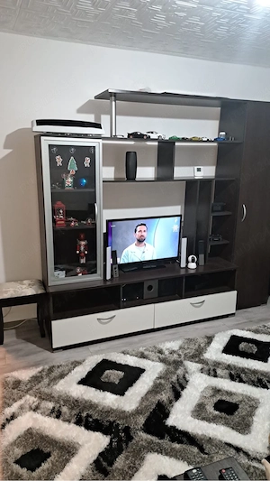 Inchiriez apartament 2camere Sinaia - imagine 2