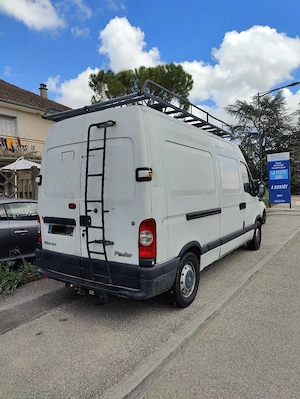 Vând Renault Master 2008 L2H2 2.5 dci 120cp cutie 6 trepte - imagine 2