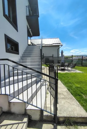 Casă individuală finisată 5 camere, 166 mp utili, cu panoramă deosebită, Dezmir - imagine 5