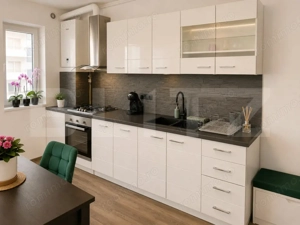 Apartament 2 camere, etaj intermediar, la cheie, balcon, zona Vivo - imagine 5