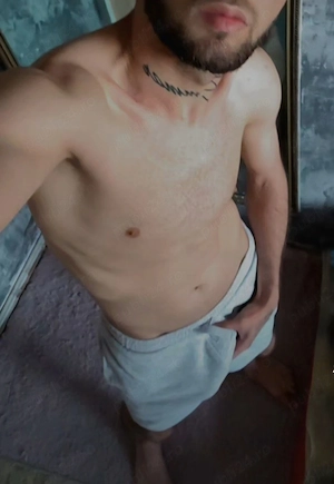 Confirm cu tatuajele 