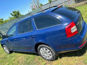Skoda Octavia 4x4,2011 - imagine 10